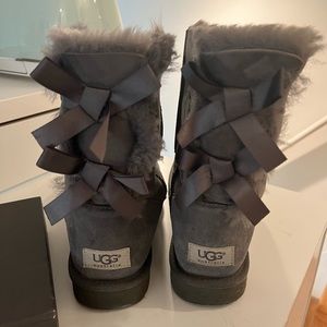 Ugg Bailey Bow Boots - Gray